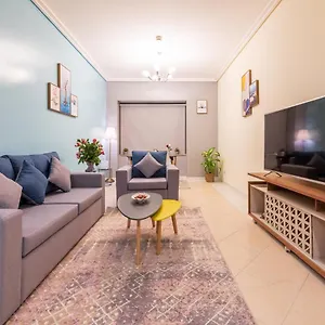 تحقق من التوفر